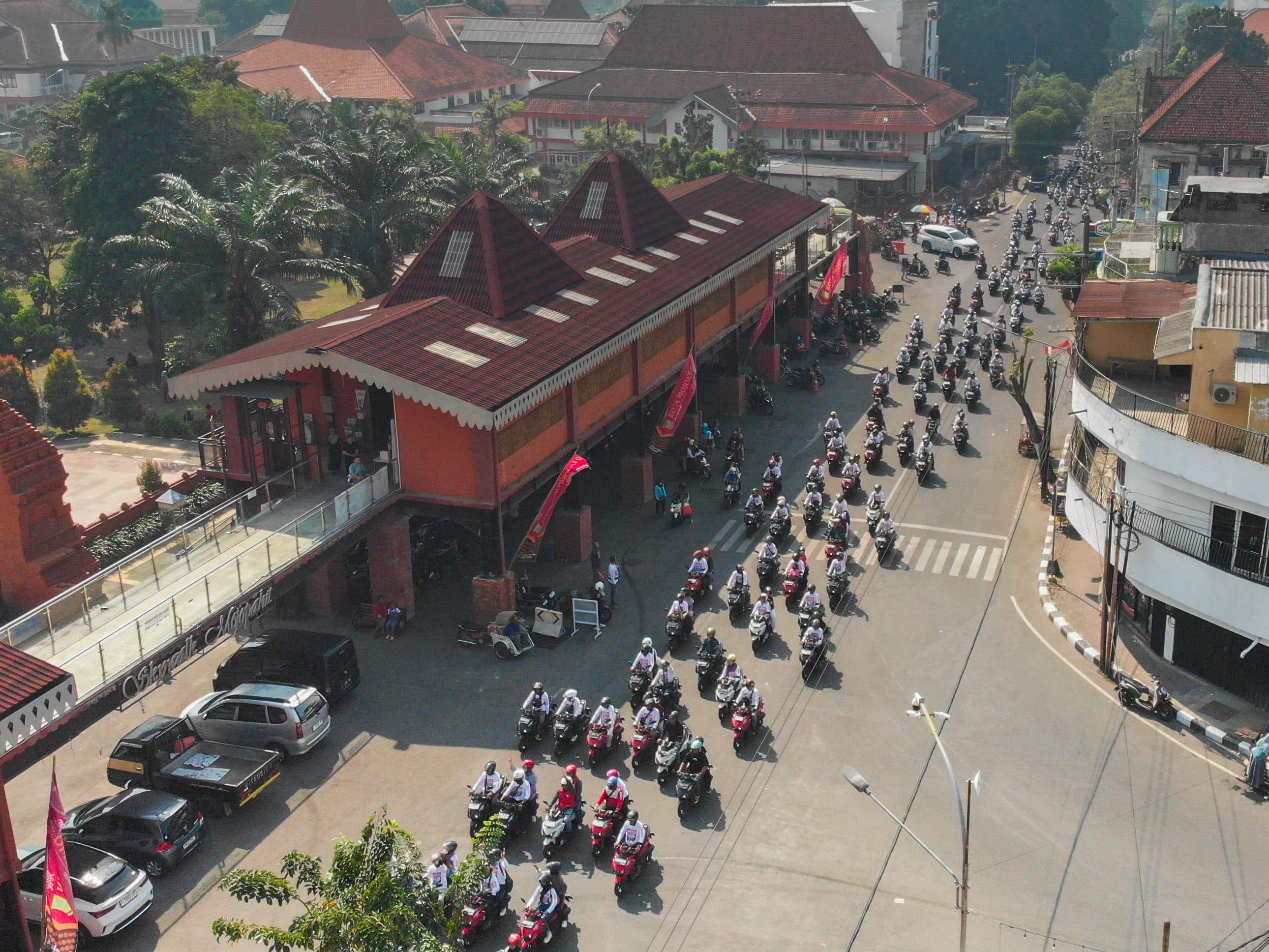 Total 5000 Pecinta Honda Vario 160 Akan Parade Vario 160, Serentak di 11 Kota.